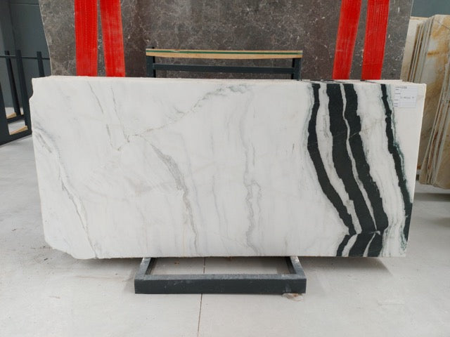 Panda White Polished Slabs