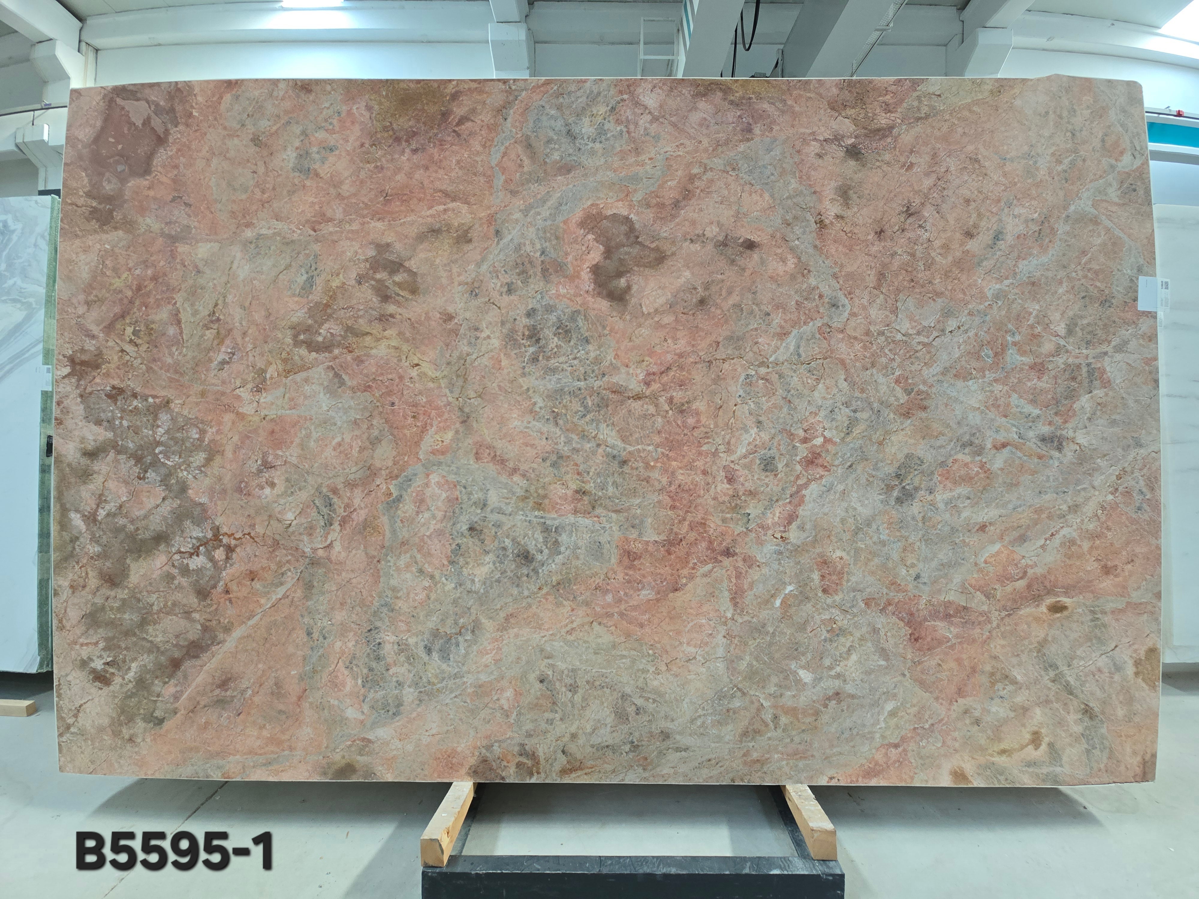 Breccia Damascata honed slab