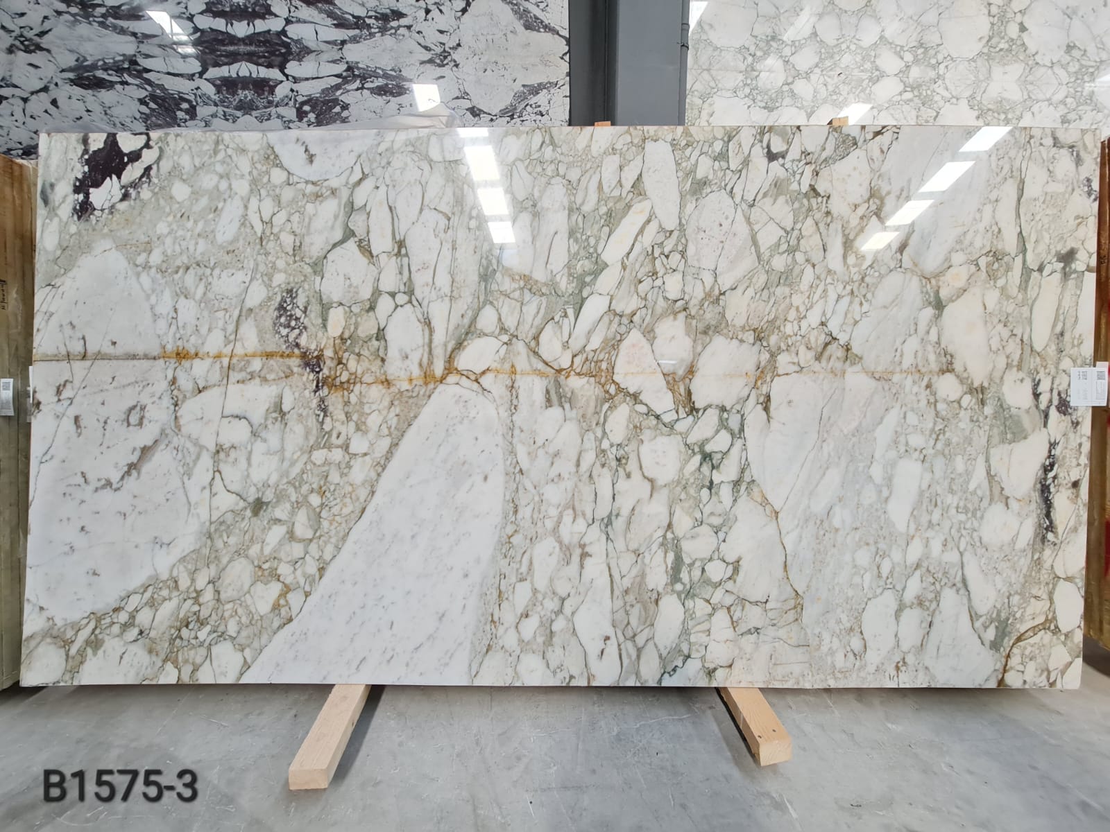 Calacatta Green polished block 2
