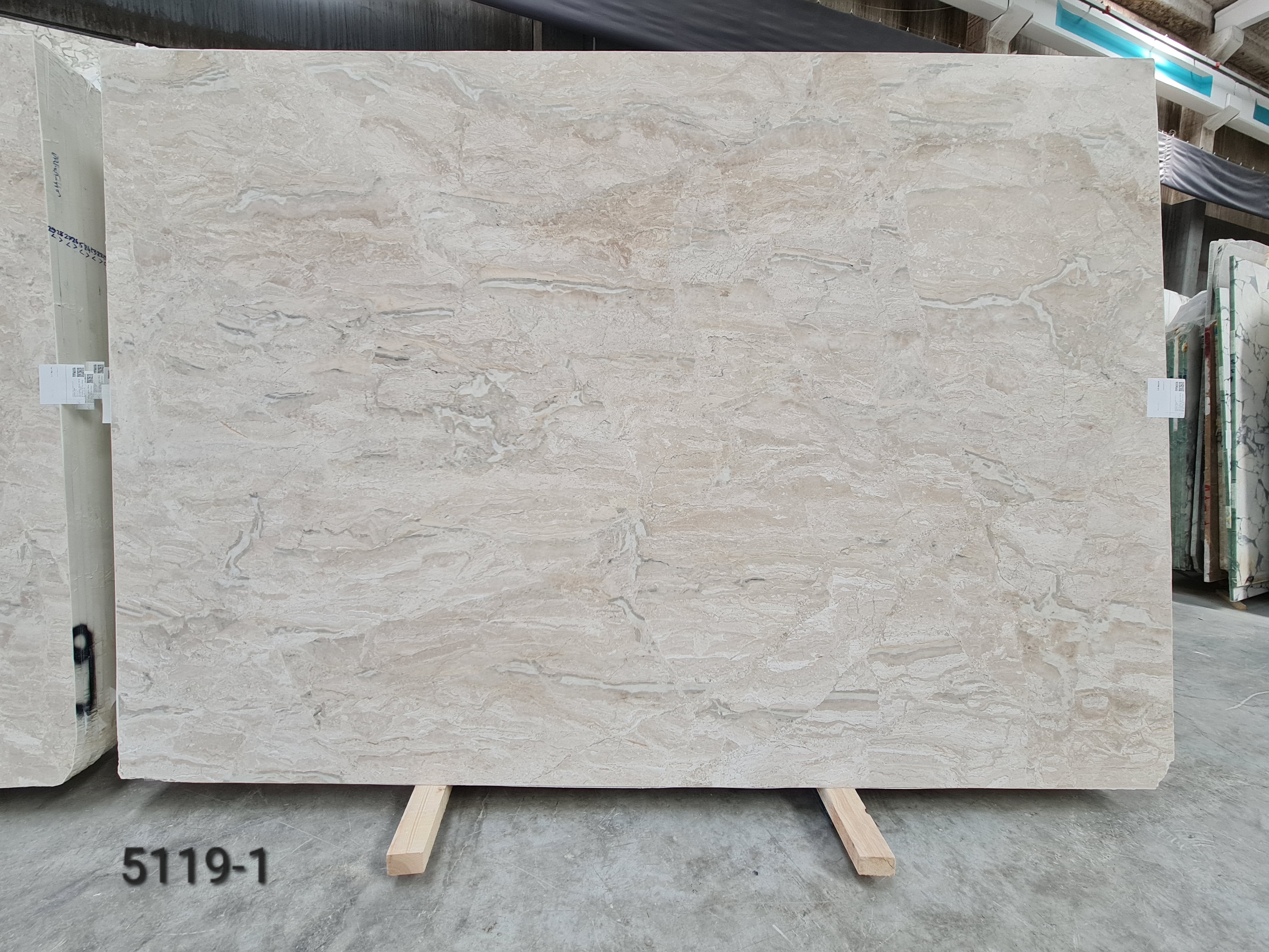 Diana Royal honed slab