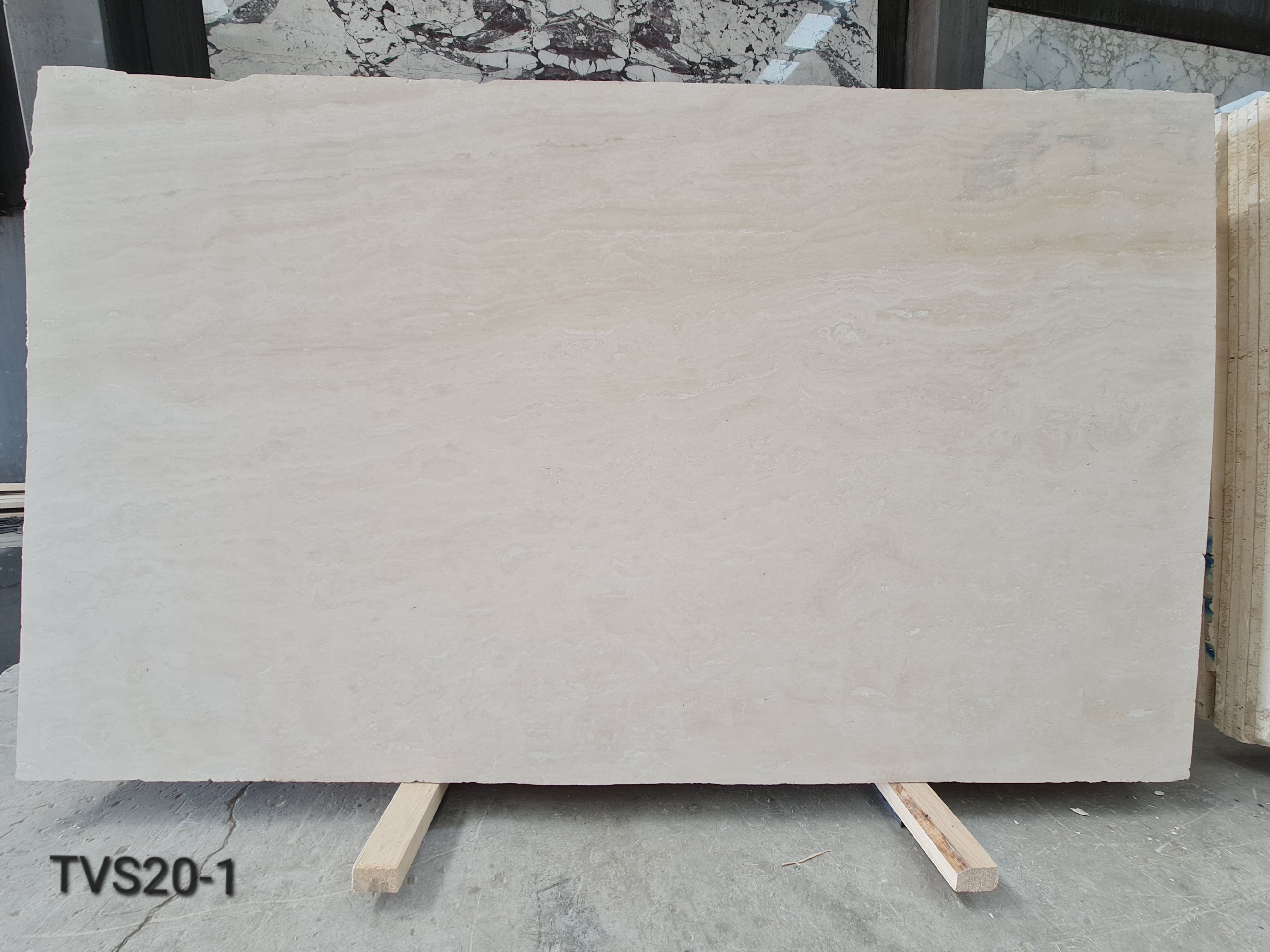 Light Travertine Veincut Filled Honed Slabs
