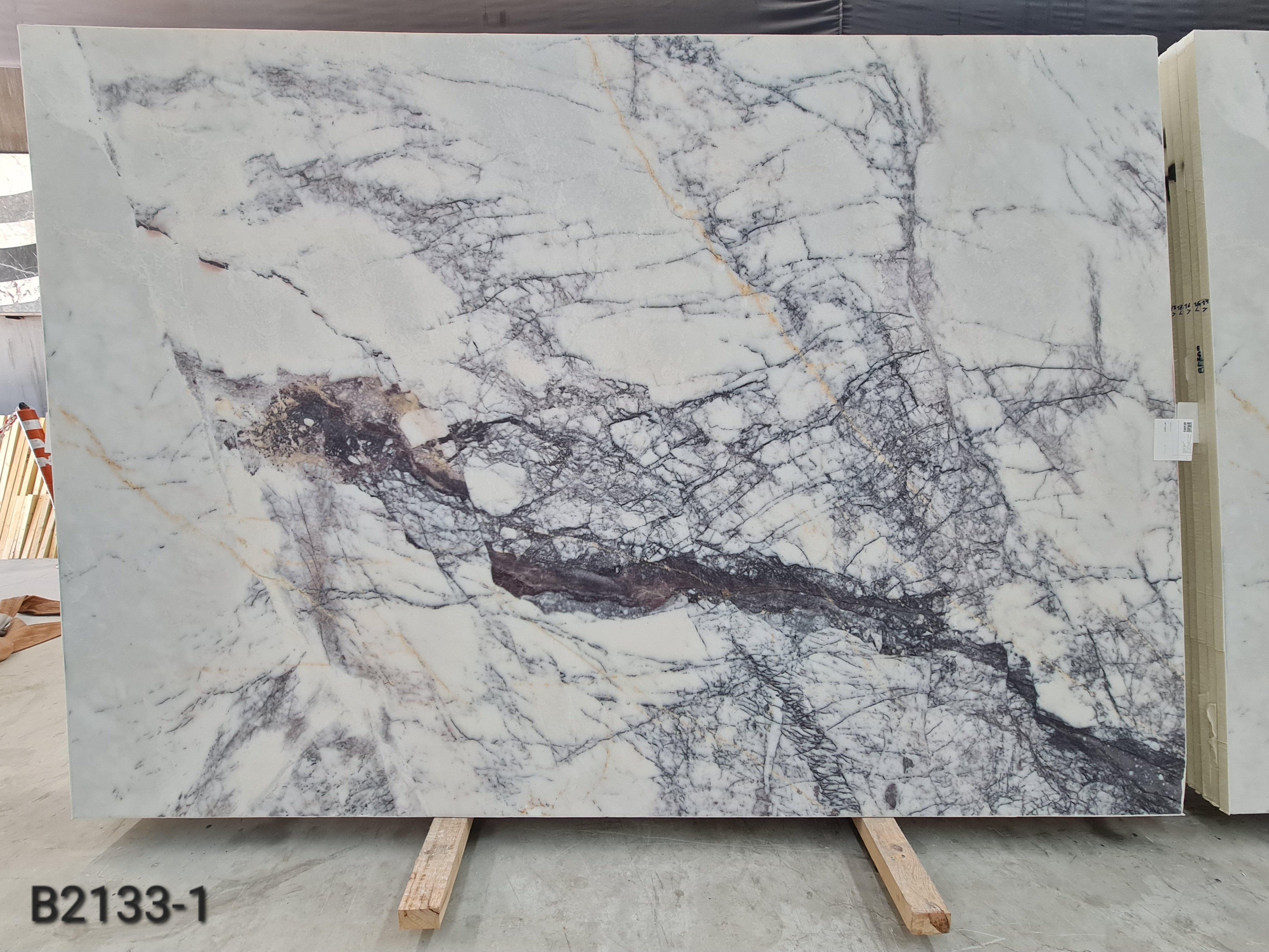 Lilac honed slab