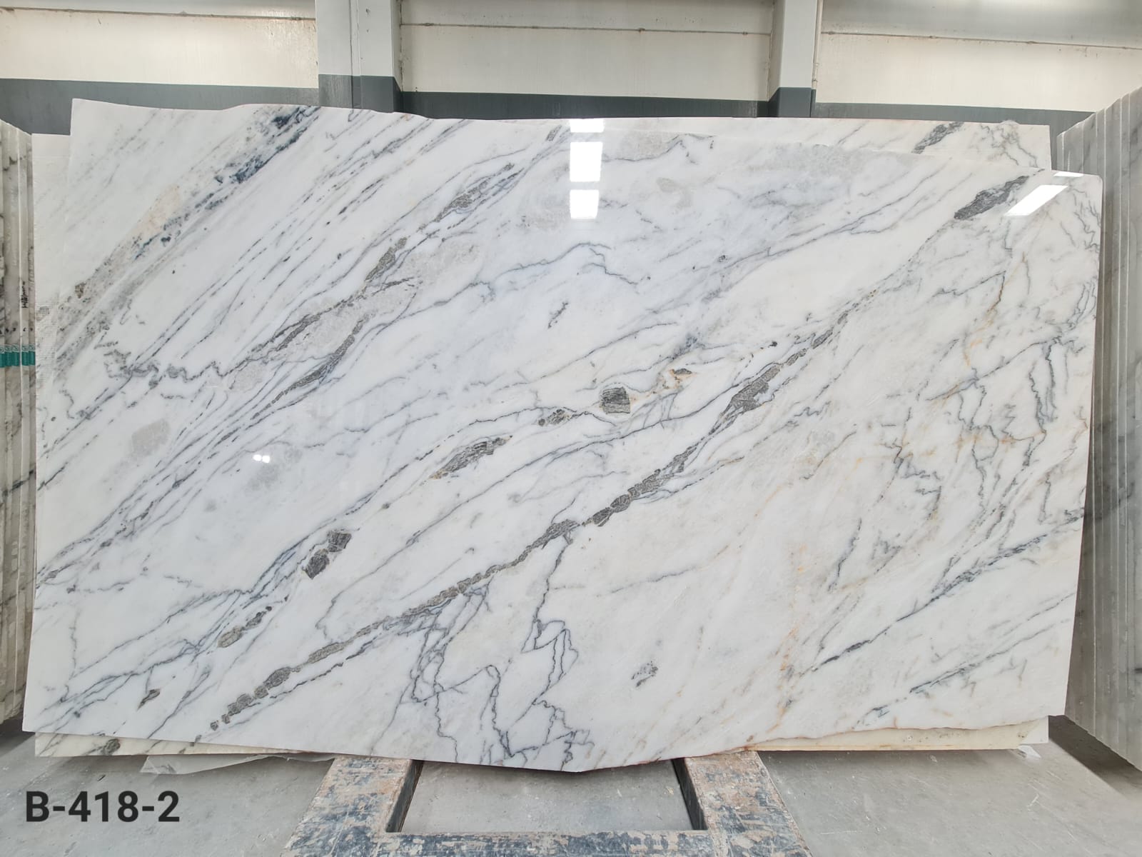 London White polished block 2