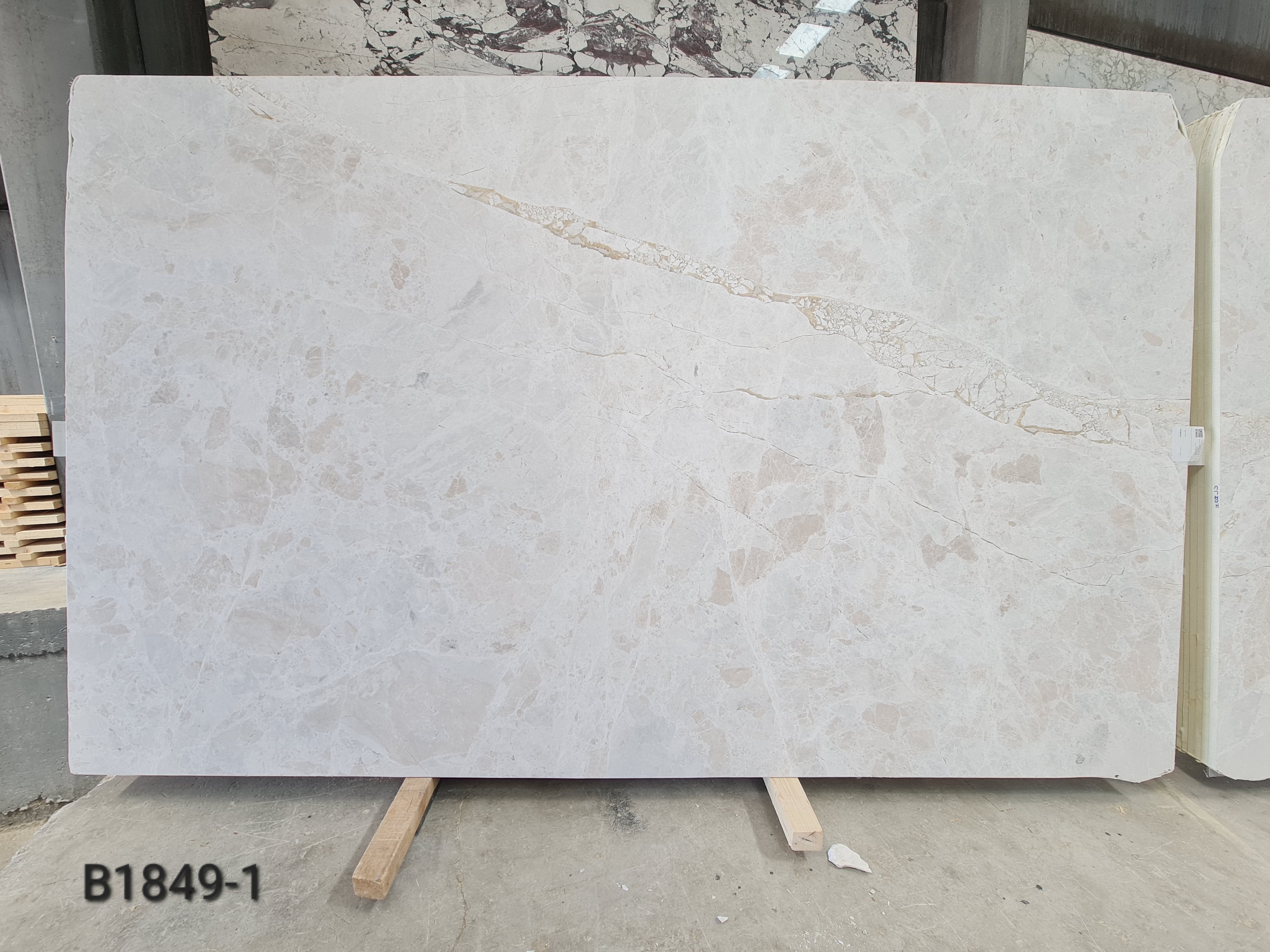 Vanilla Ice Honed Slabs