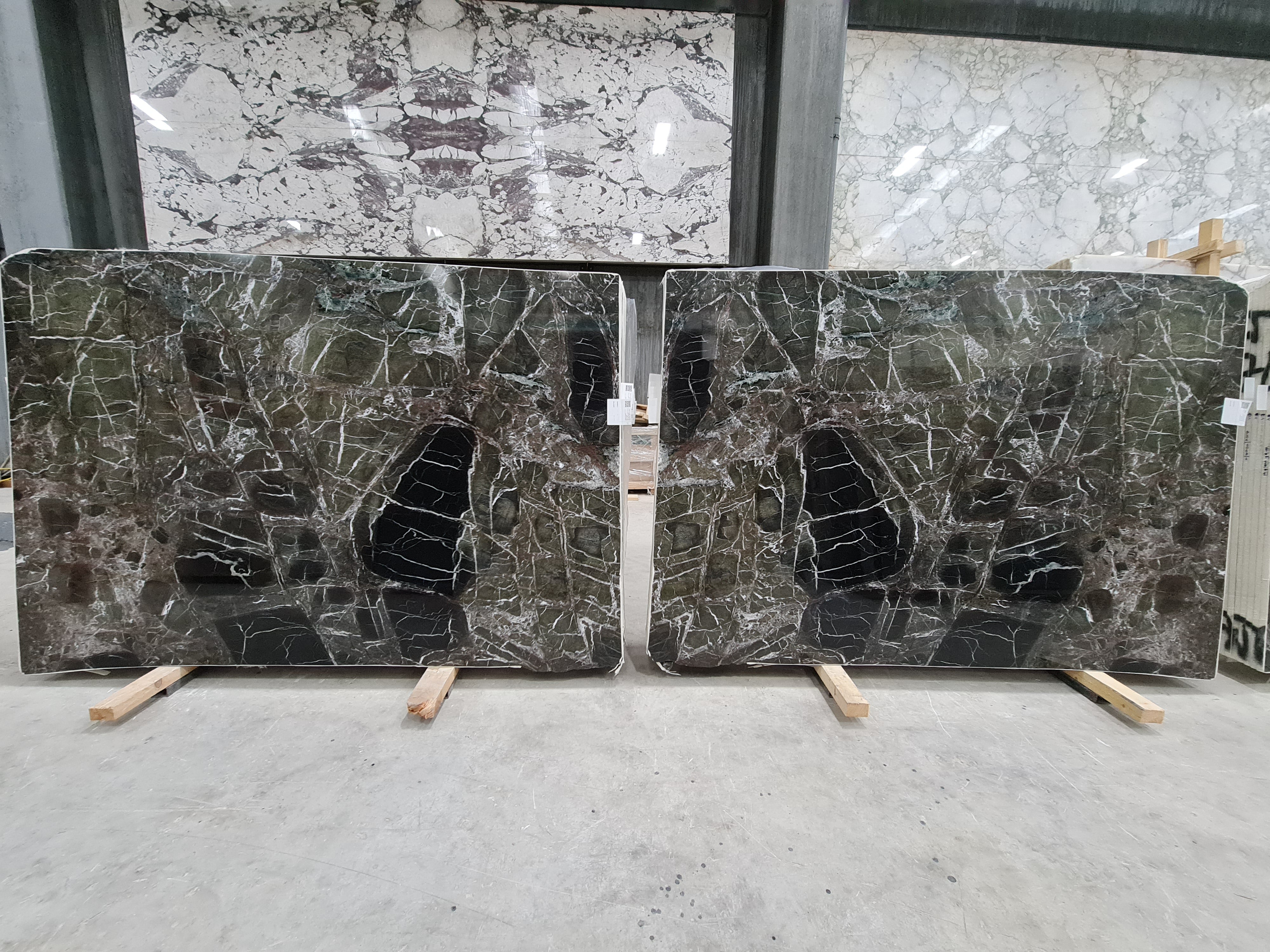 Verde Levanto Polsihed Natural Slabs