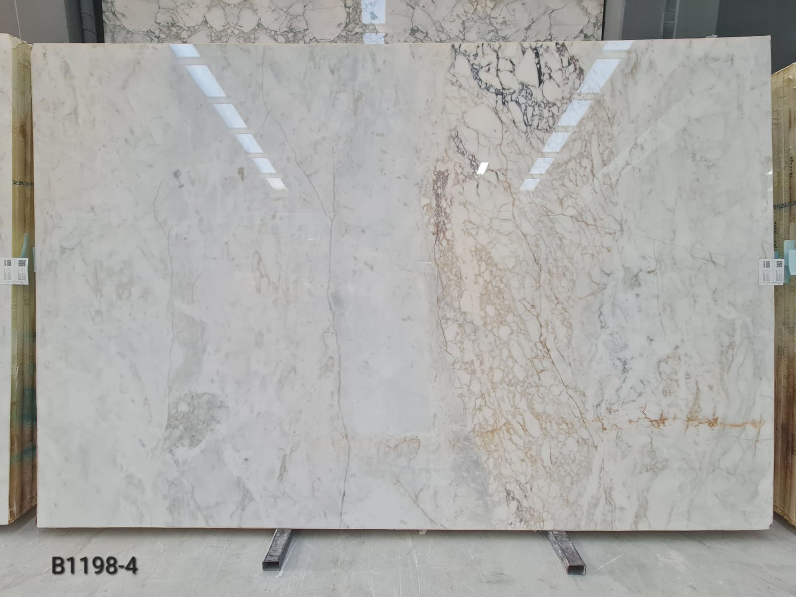 Afyon Gold polished slab