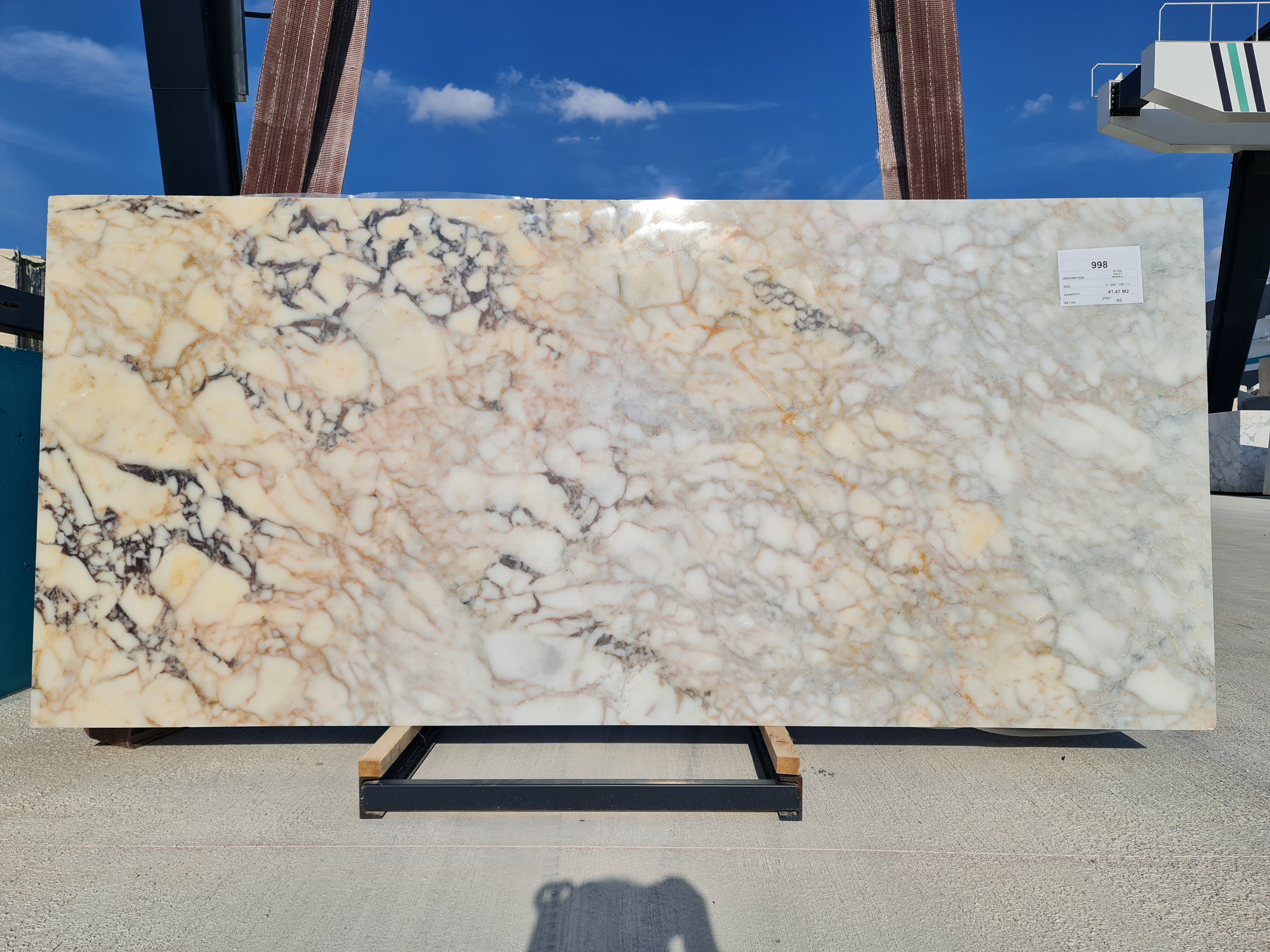 Afyon Sugar Violet polished block 8