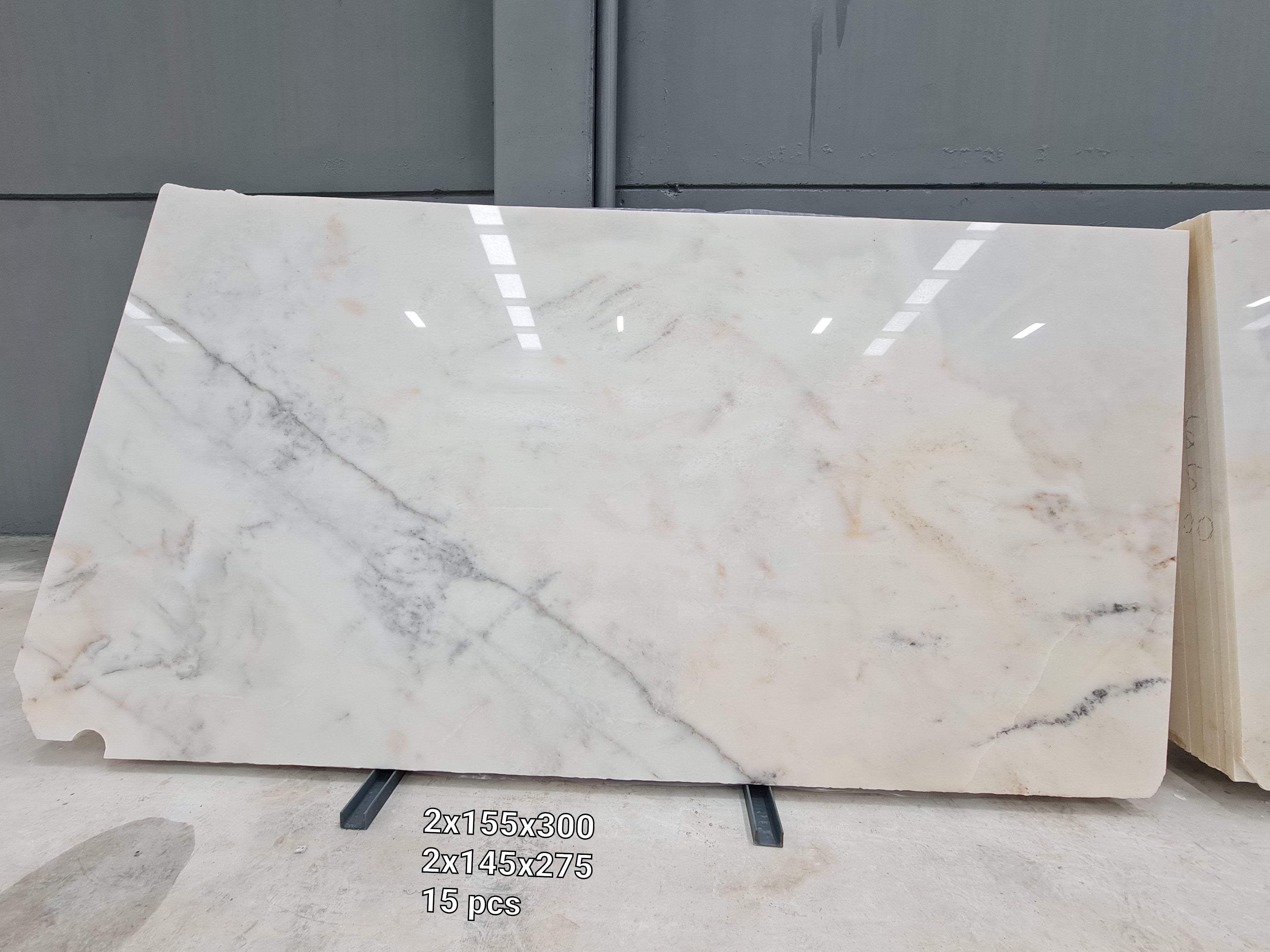 Afyon White polished block 2