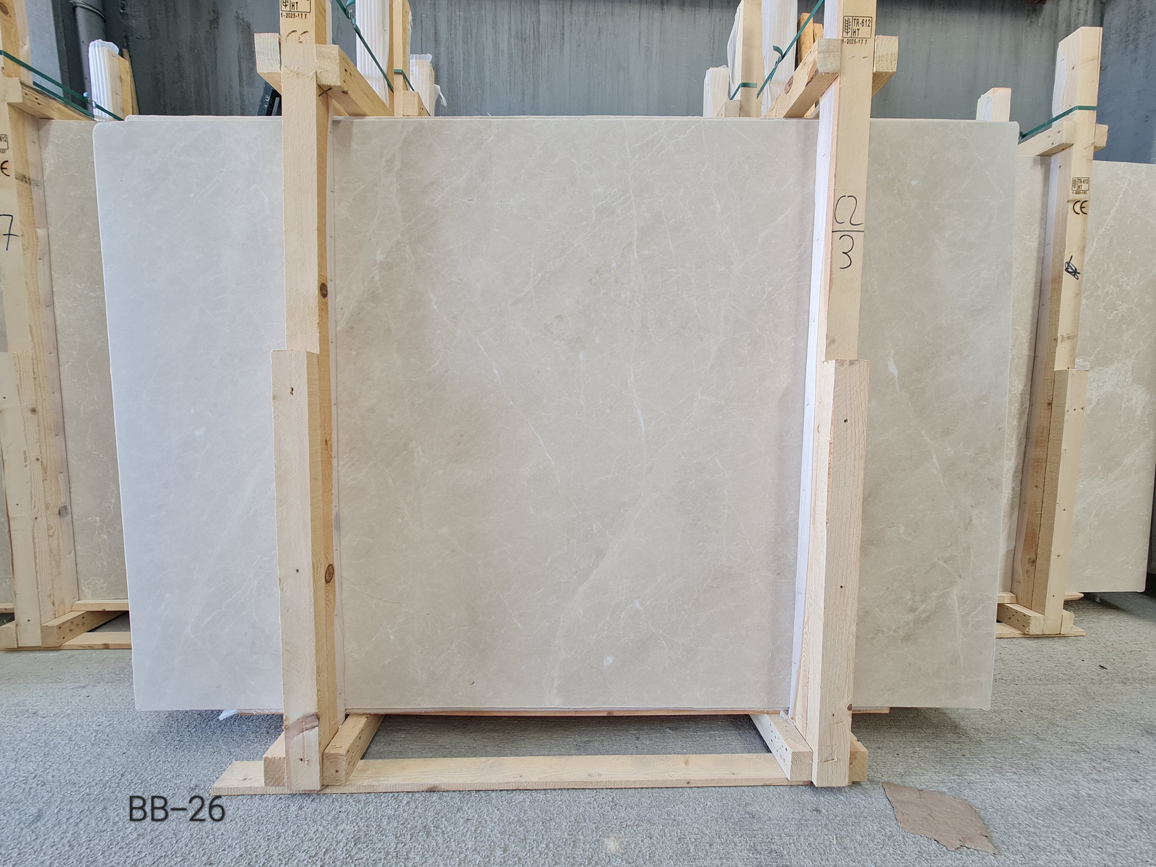 Burdur Beige honed block 2