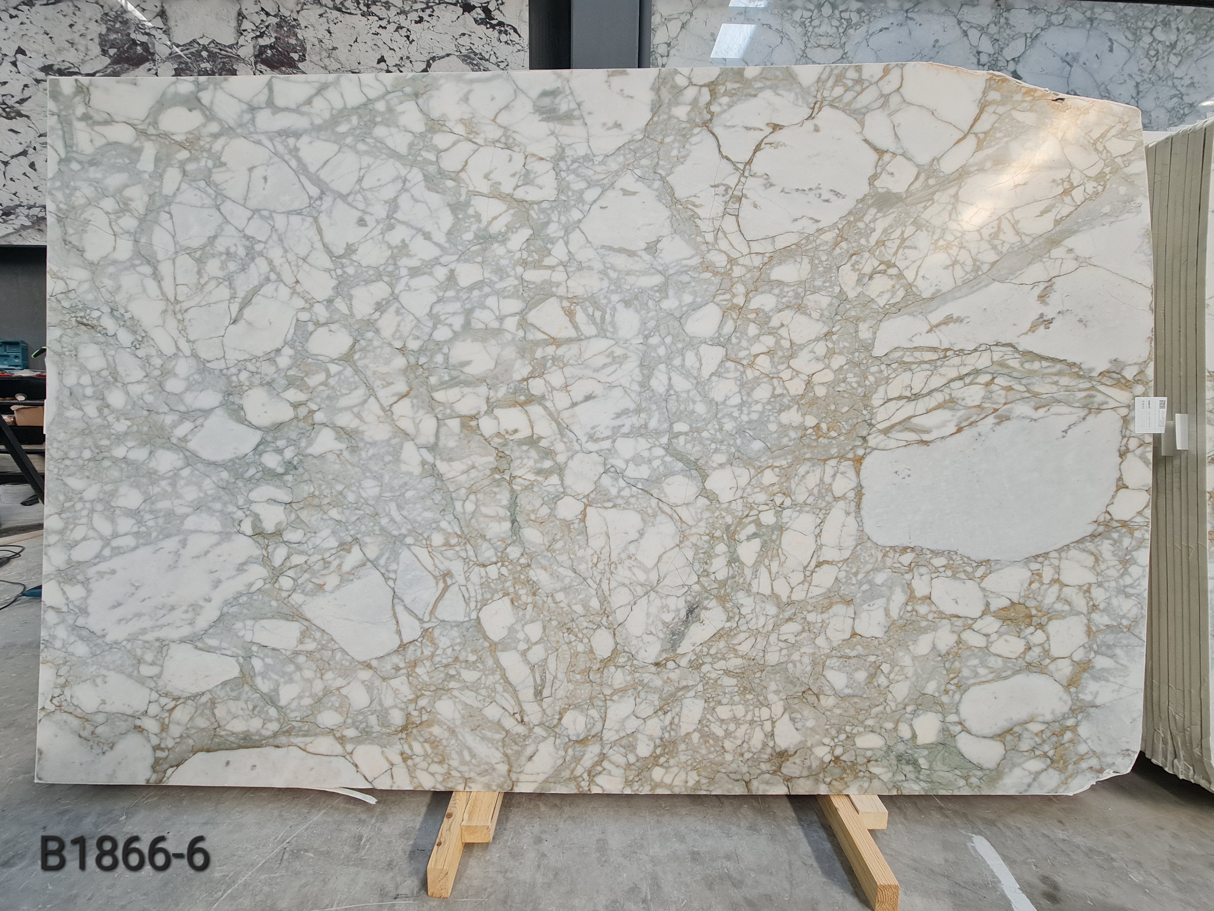 Calacatta Green honed block 2