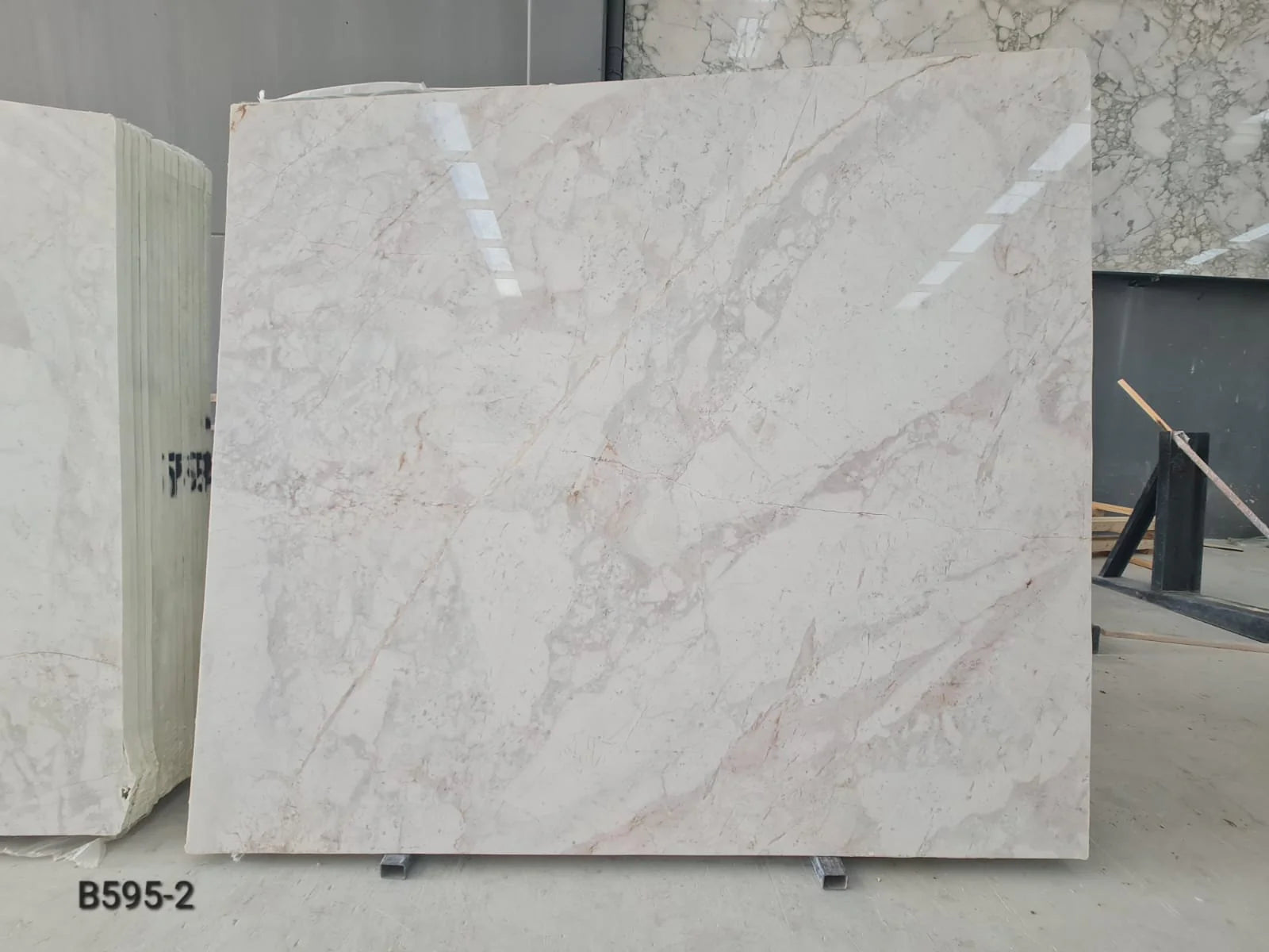Calacatta Rosso Polished Slabs