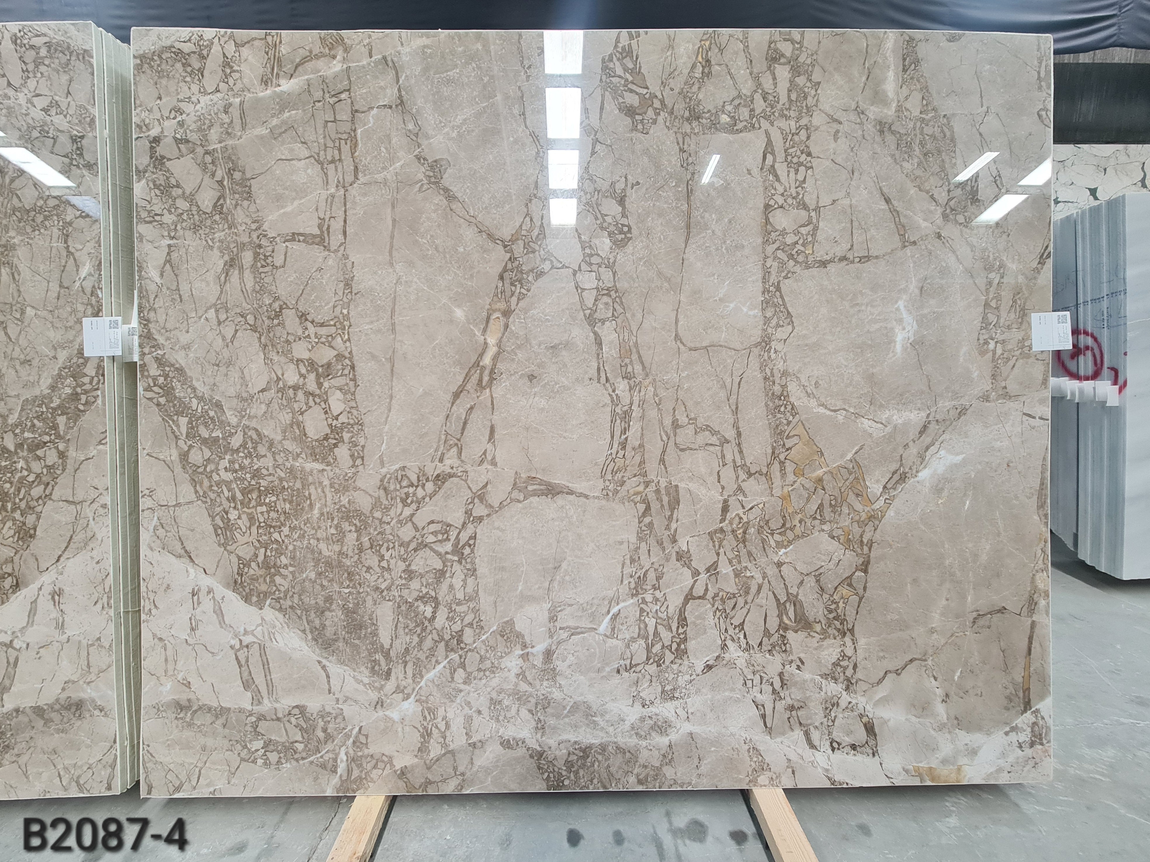 Camelot Grey polished block 2