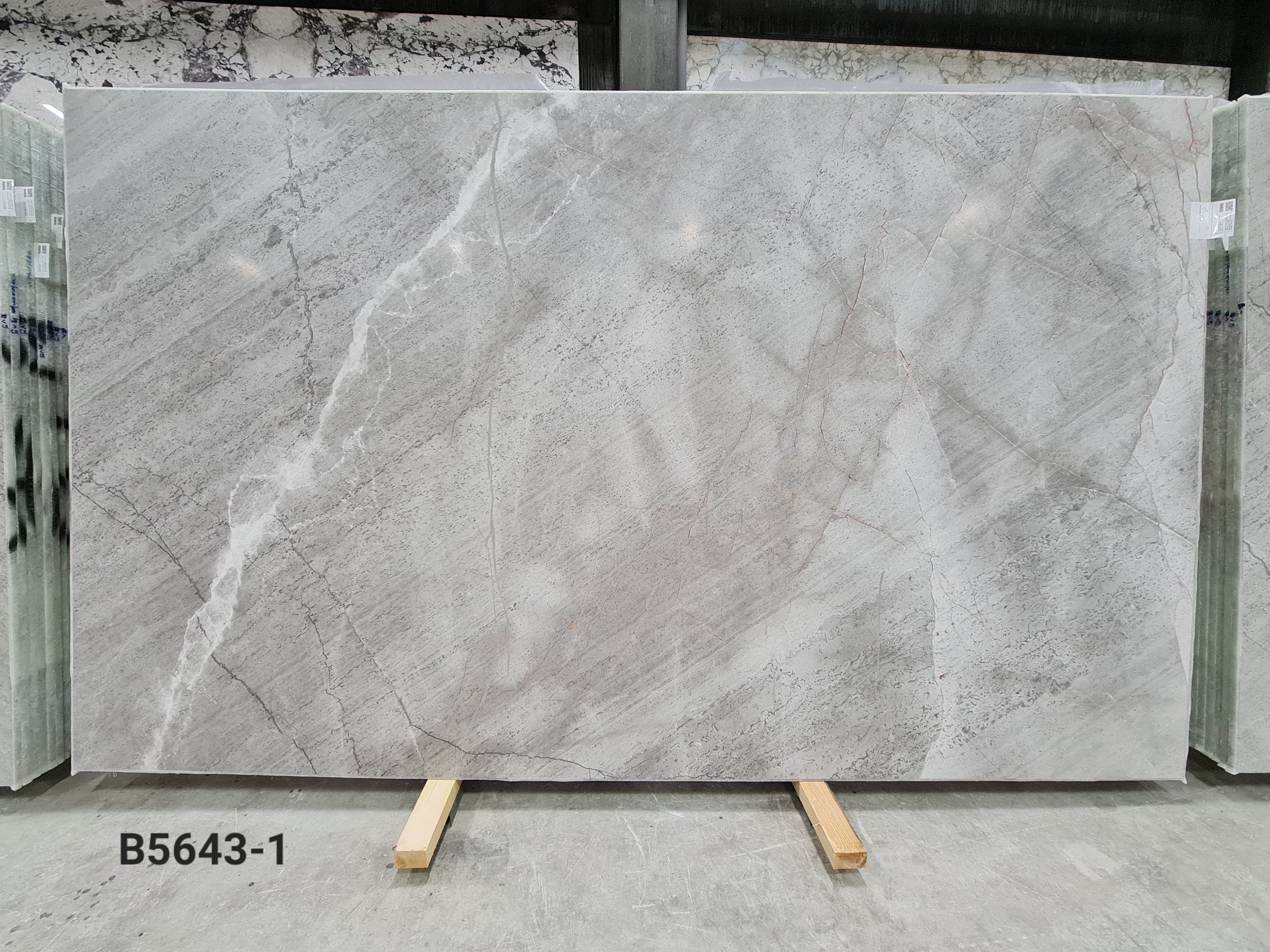 Fior Di Bosco honed slab