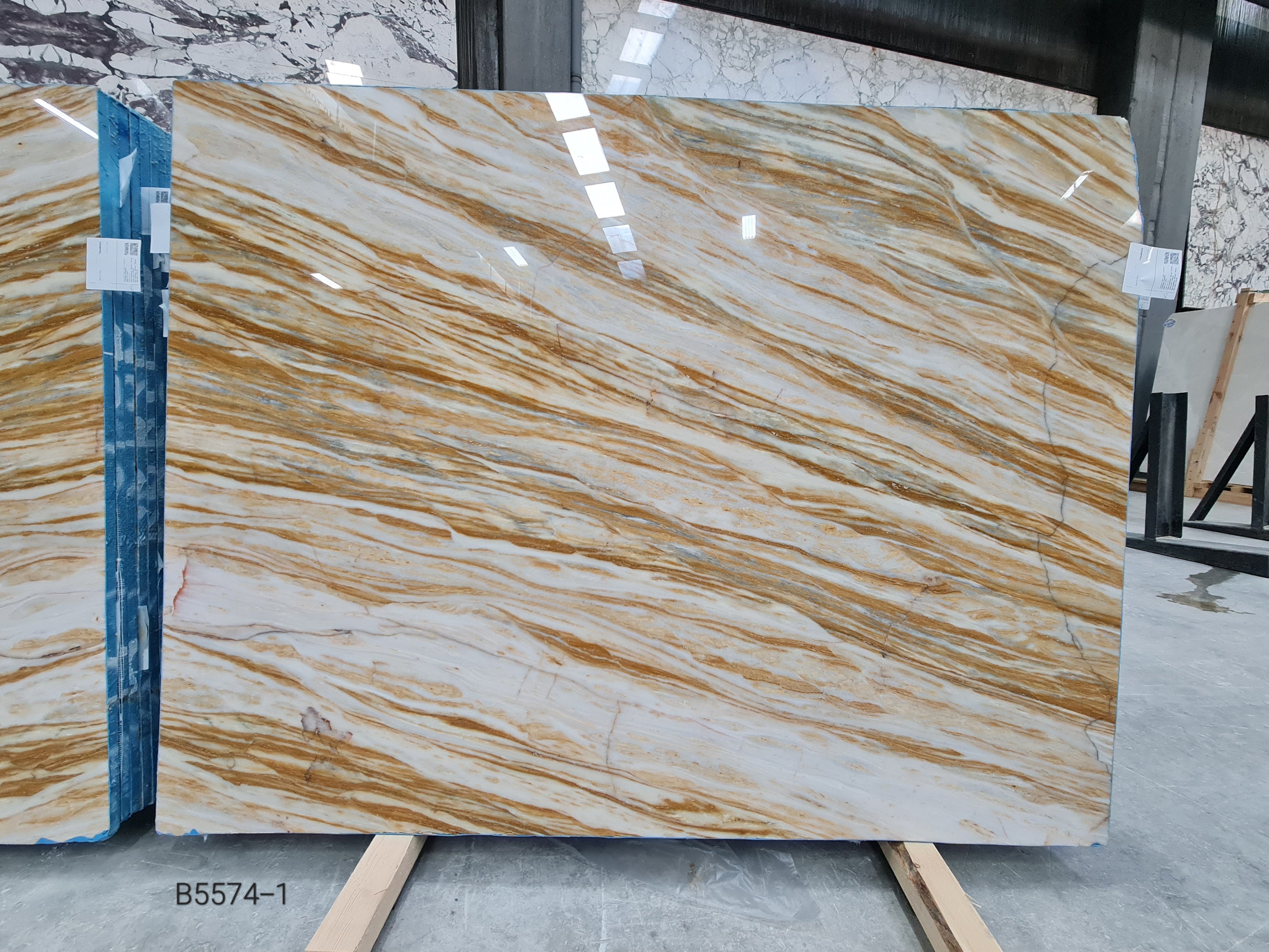 Giallo Zebrino polished slab