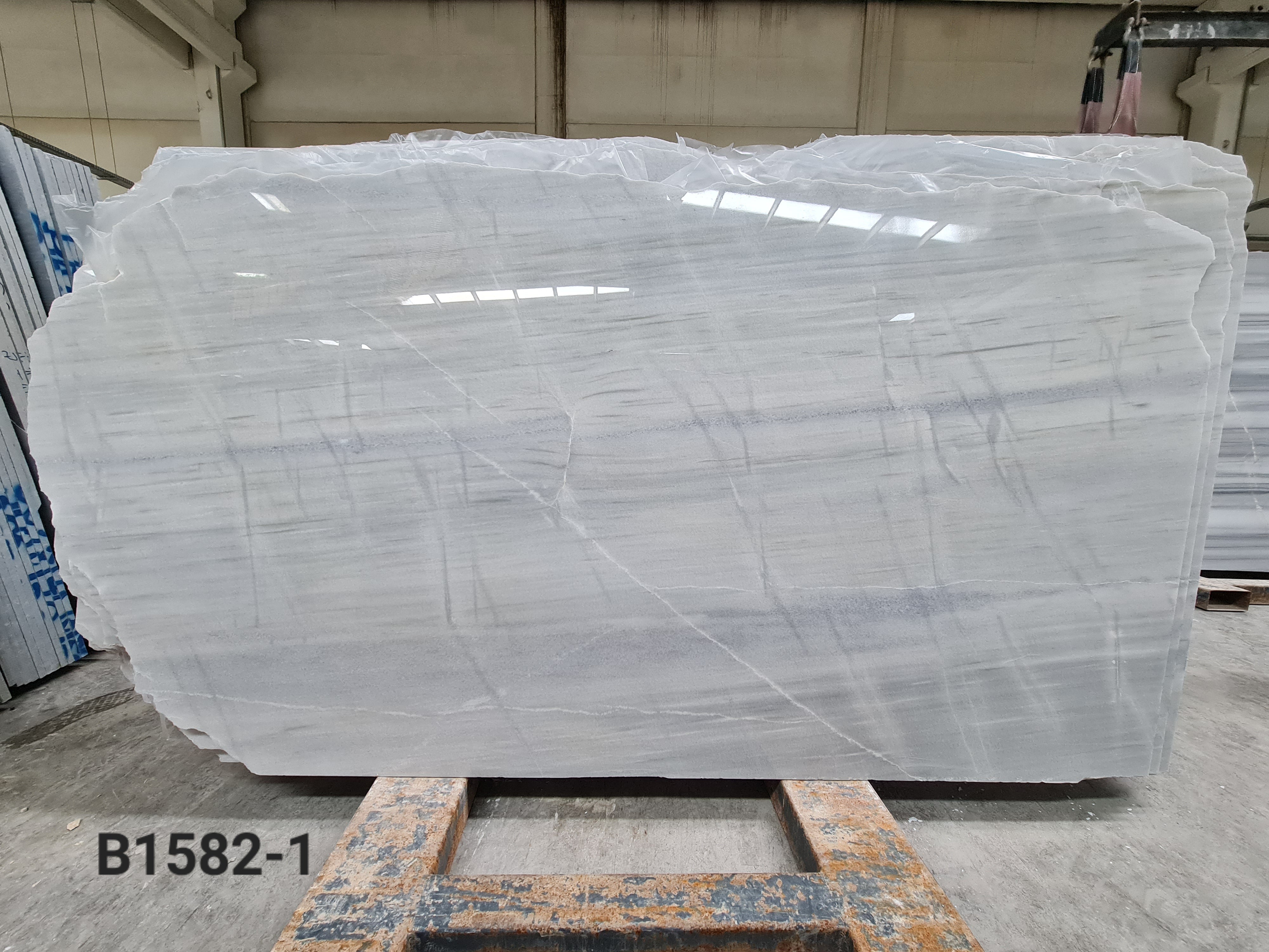 Glacier White polished slab