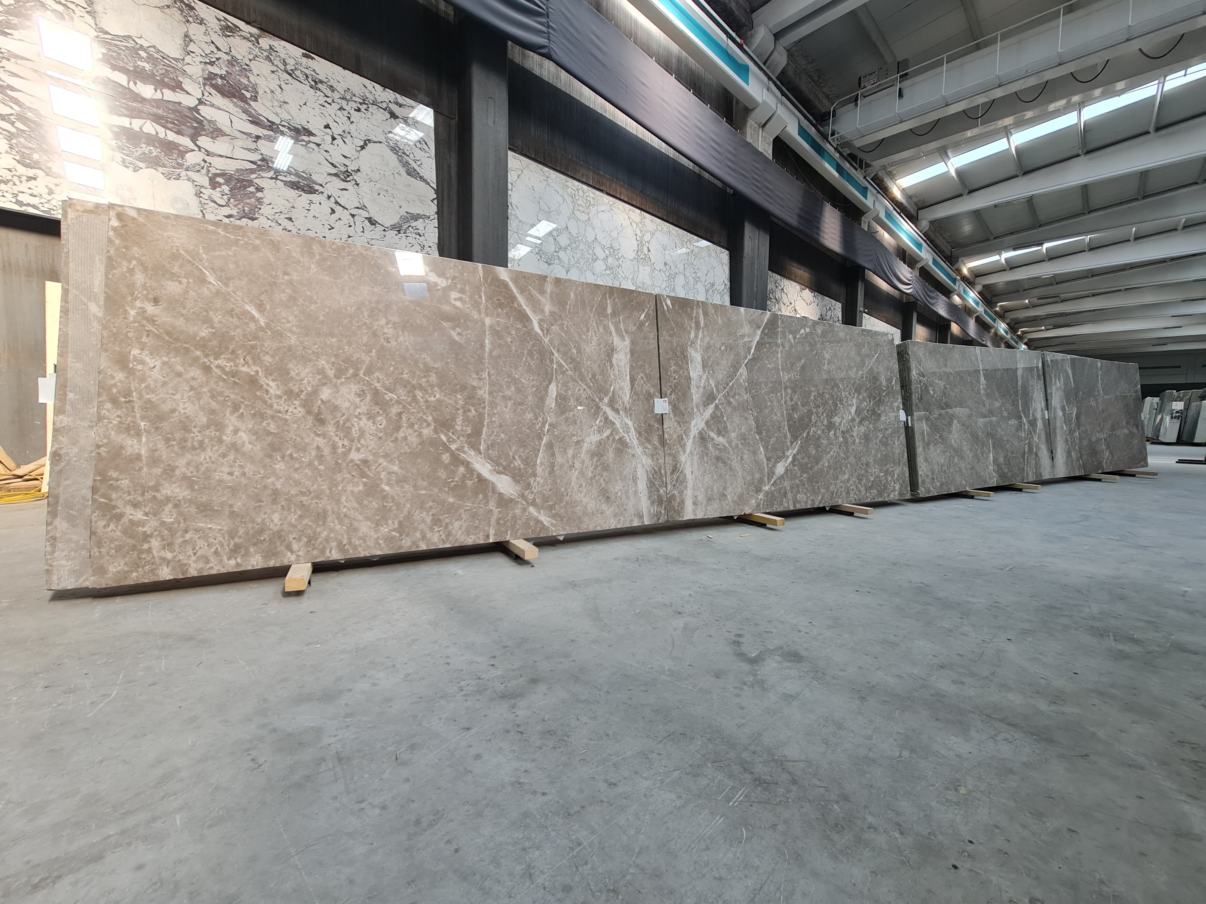 Karaman Grey polished block 2