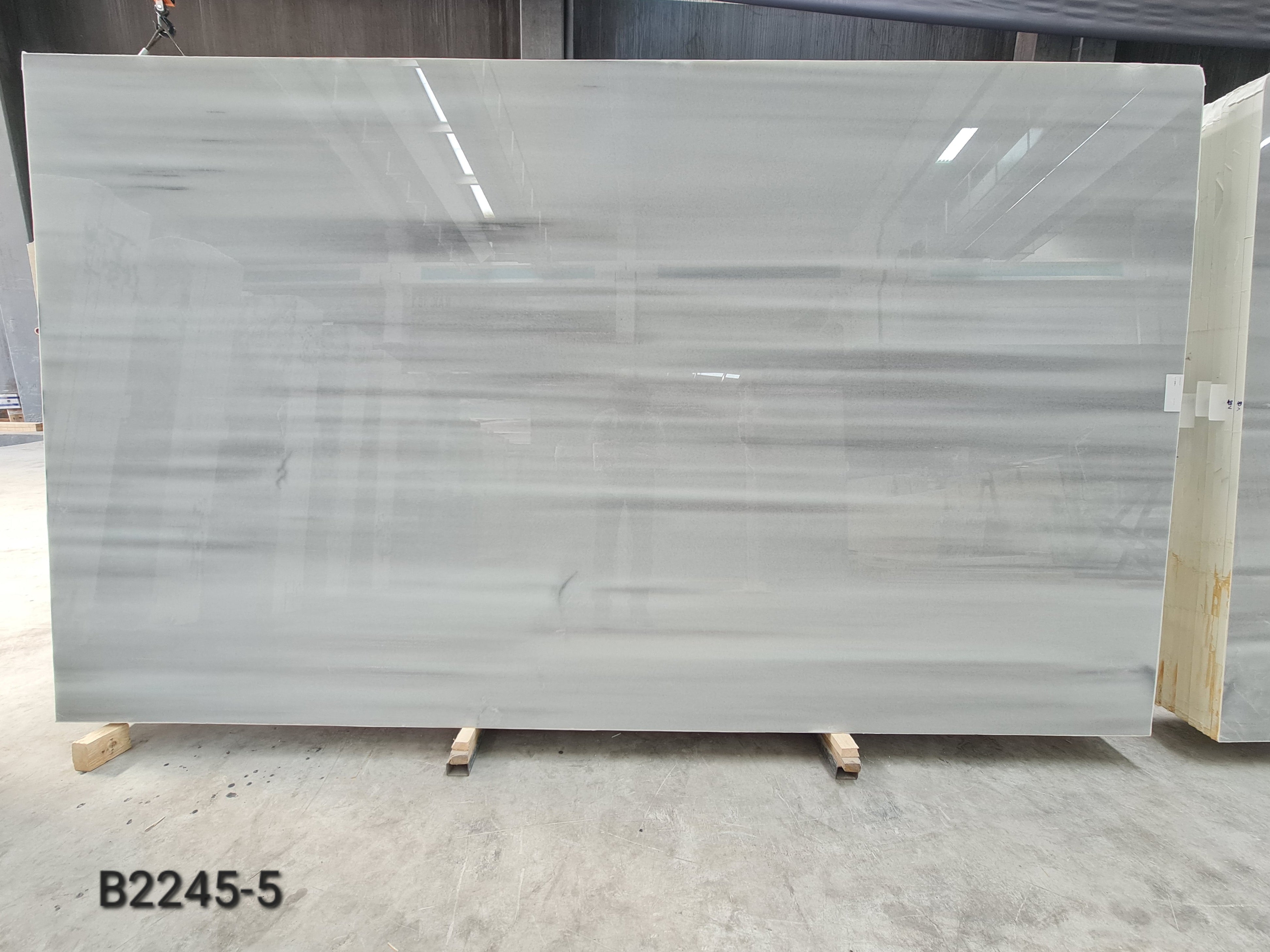 Marmara Homogen polished slab