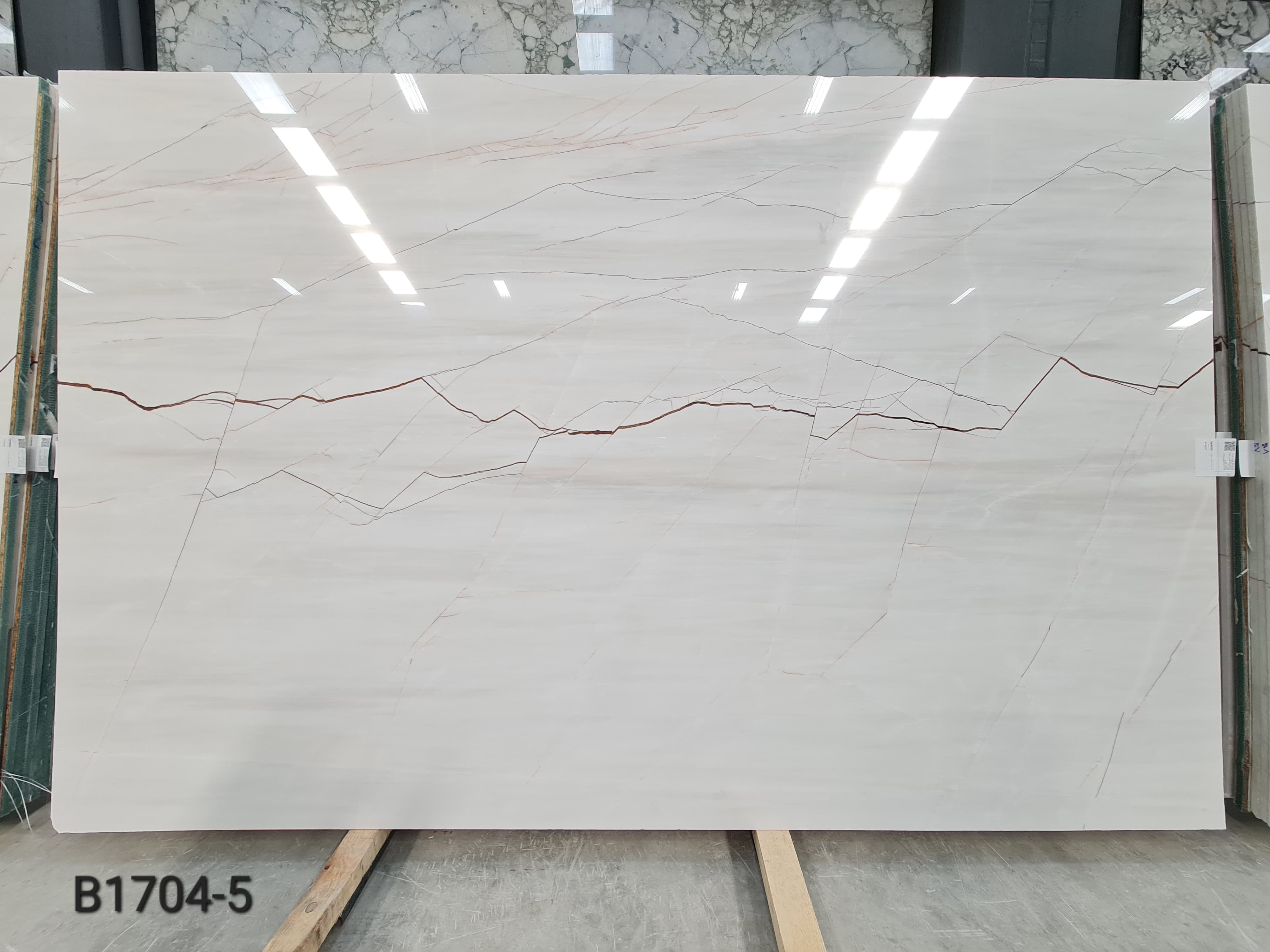 Rosso Venato polished slab