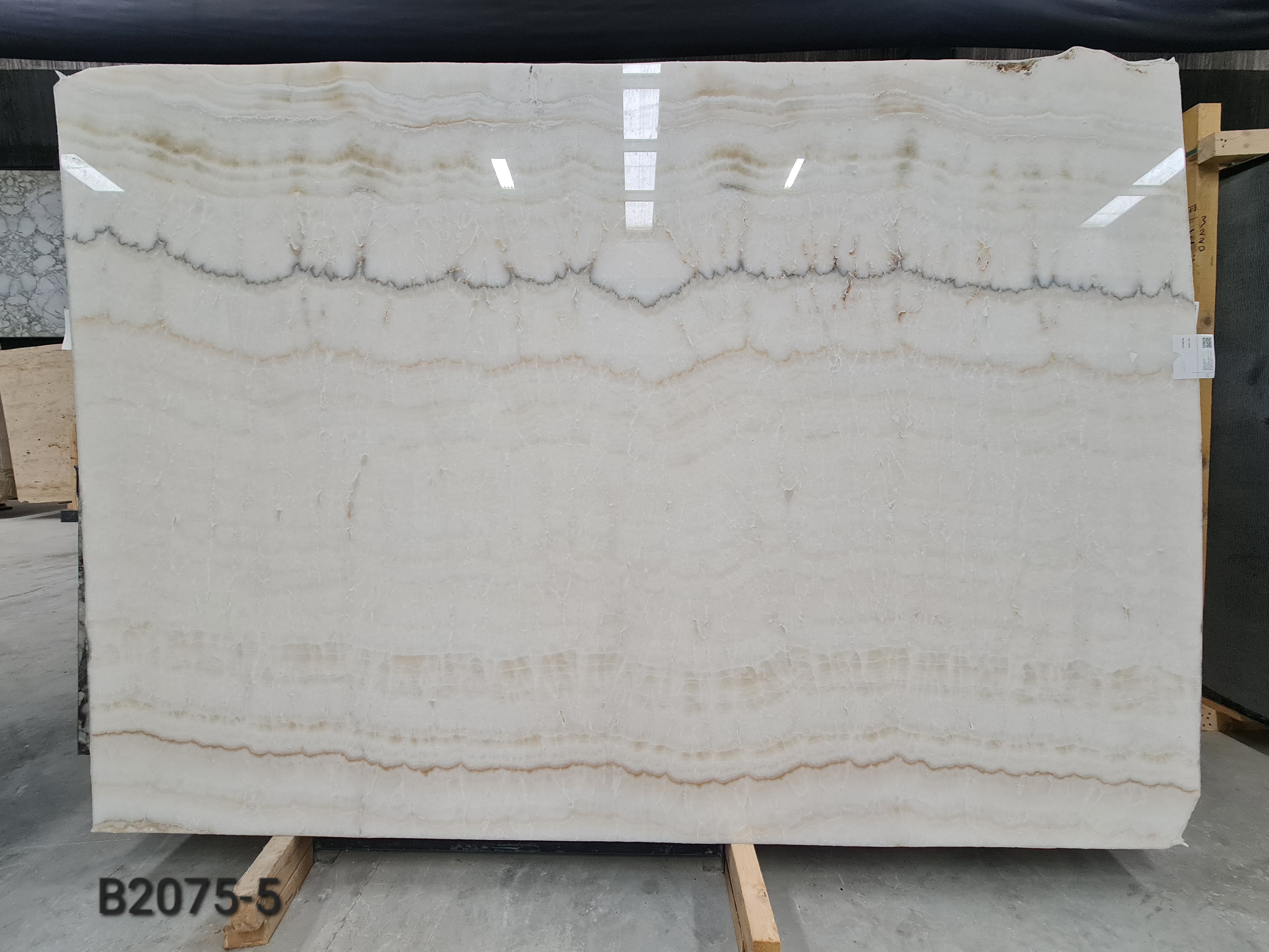 White Onyx polished slab